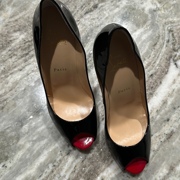 Christian Louboutin Shoes - Christian Louboutin